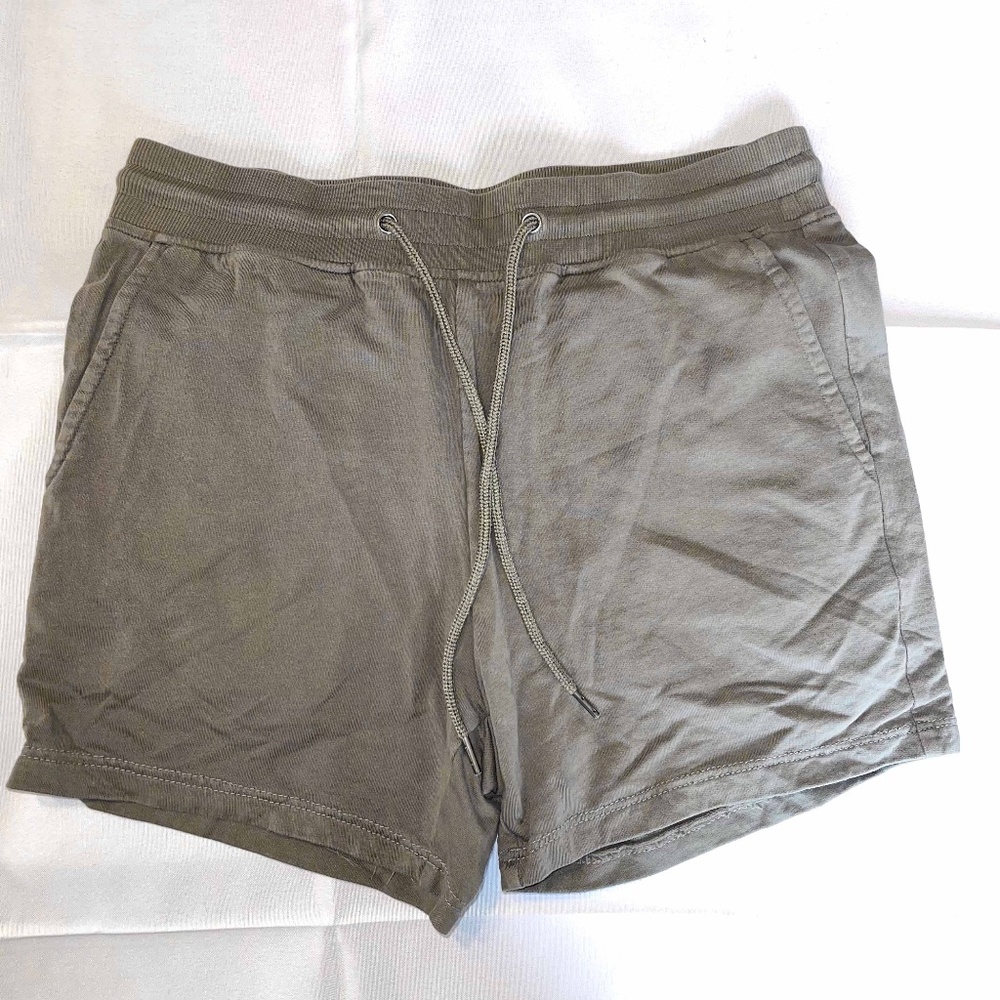 Bread and Butter Gym Shorts Men's Medium